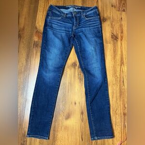 American Eagle Outfitters Women's Super Stretch Jegging Jeans Size 8 Regular